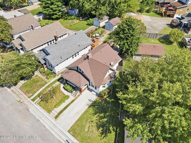 2031 Alexander Ave, Louisville, KY 40217