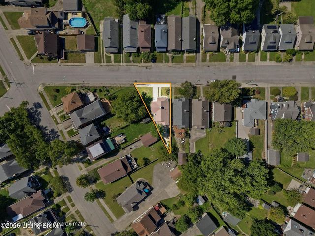 2031 Alexander Ave, Louisville, KY 40217