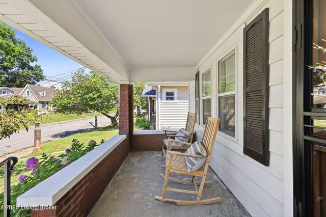 2031 Alexander Ave, Louisville, KY 40217