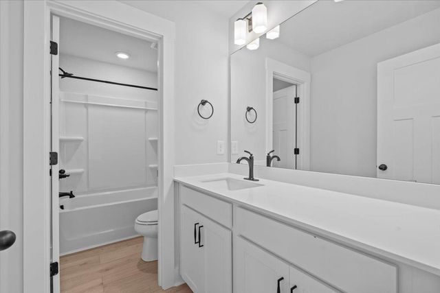 465 Amaryllis Lane, Woodruff, SC 29388