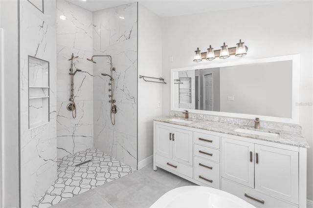 422 CANARY ISLAND COURT, Orlando, FL 32828