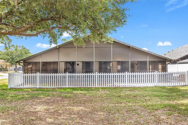 422 CANARY ISLAND COURT, Orlando, FL 32828