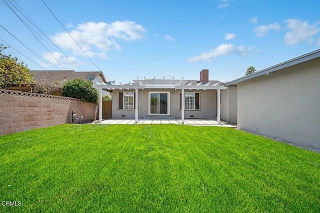 1127 Douglas Avenue, Oxnard, CA 93030