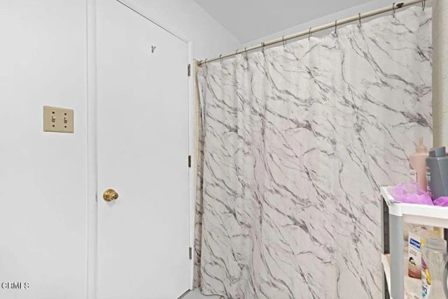 1127 Douglas Avenue, Oxnard, CA 93030