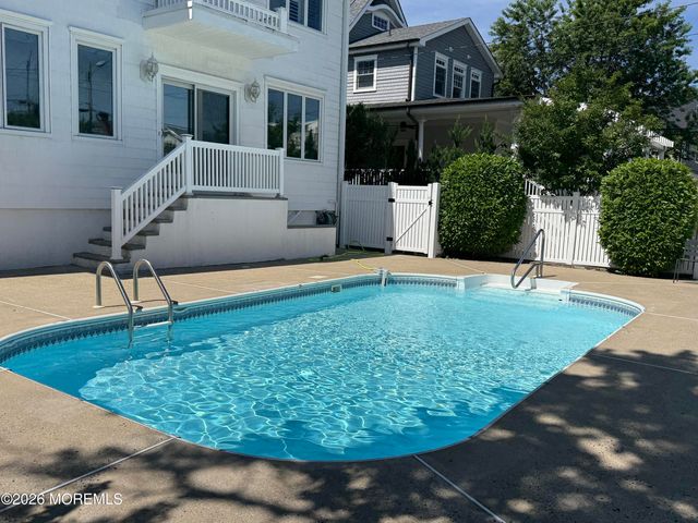120 Garfield Avenue, Avon-by-the-sea, NJ 07717