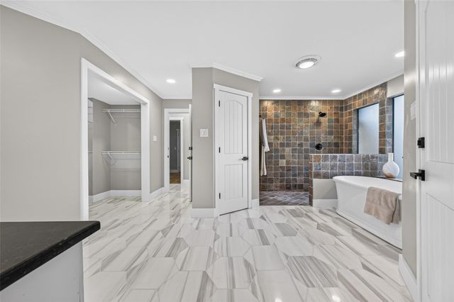 1202 Briar Bayou Drive, Houston, TX 77077