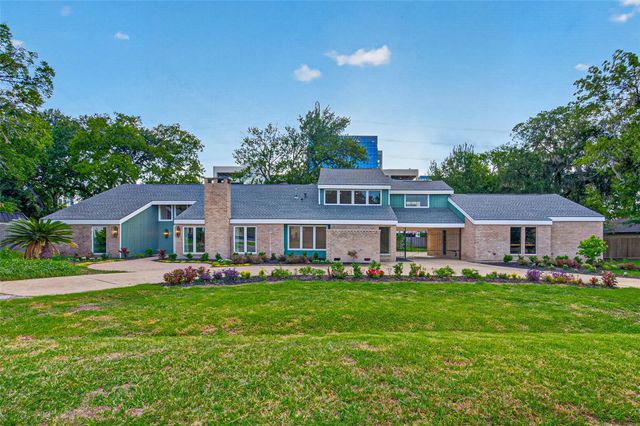 1202 Briar Bayou Drive, Houston, TX 77077