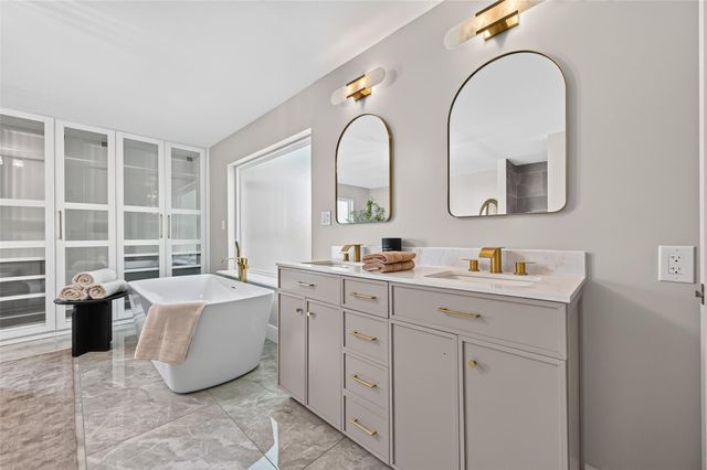 1202 Briar Bayou Drive, Houston, TX 77077