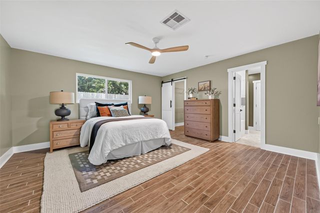 1202 Briar Bayou Drive, Houston, TX 77077