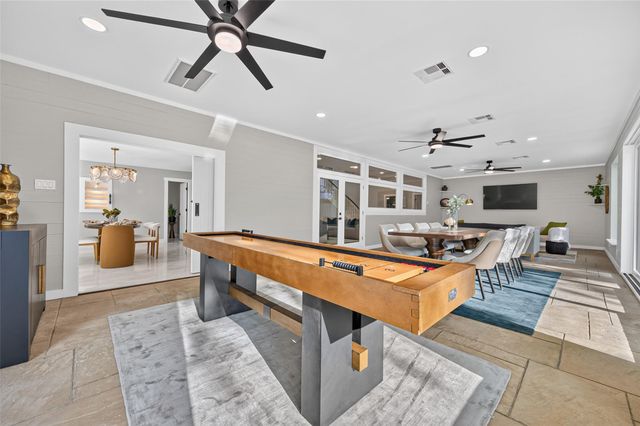 1202 Briar Bayou Drive, Houston, TX 77077