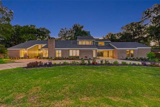 1202 Briar Bayou Drive, Houston, TX 77077
