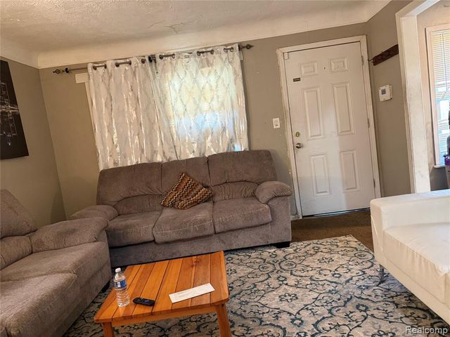6386 Evergreen Avenue, Detroit, MI 48228