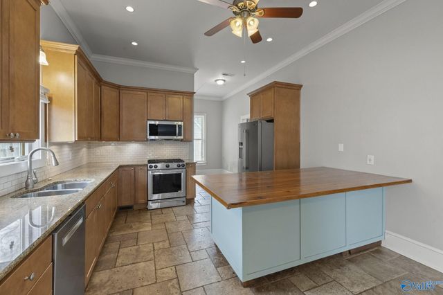 809 Ward Avenue NE, Huntsville, AL 35801