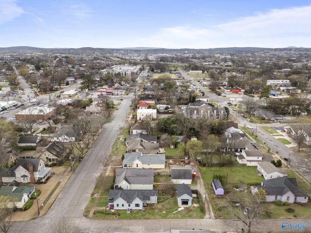 809 Ward Avenue NE, Huntsville, AL 35801