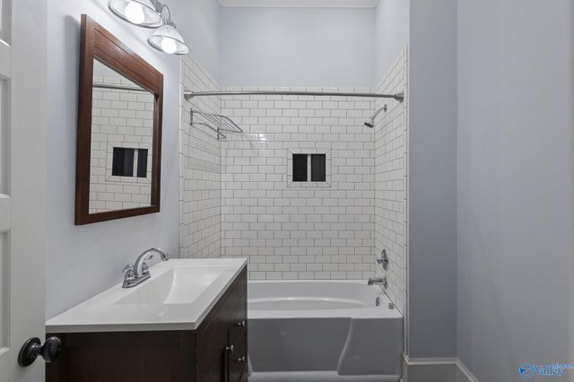 809 Ward Avenue NE, Huntsville, AL 35801