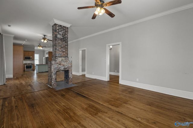 809 Ward Avenue NE, Huntsville, AL 35801