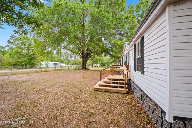 4318 DEERFIELD Circle W, Macclenny, FL 32063