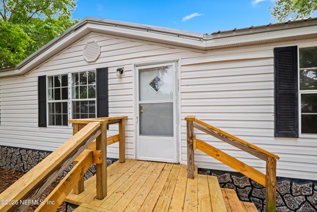 4318 DEERFIELD Circle W, Macclenny, FL 32063