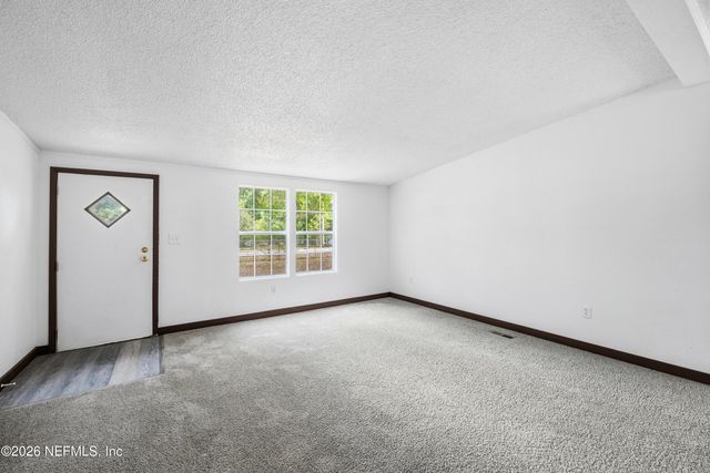 4318 DEERFIELD Circle W, Macclenny, FL 32063