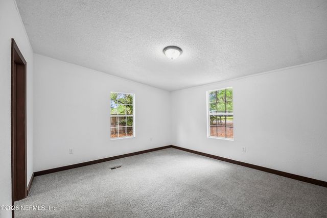 4318 DEERFIELD Circle W, Macclenny, FL 32063