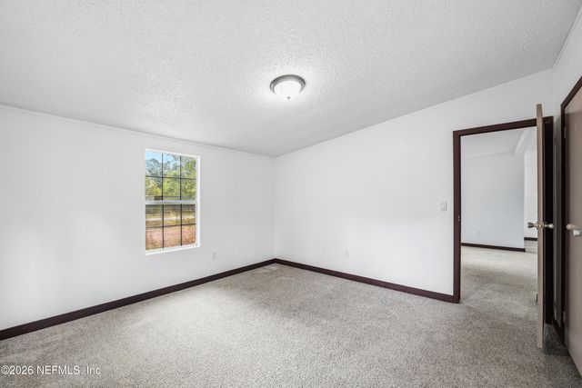 4318 DEERFIELD Circle W, Macclenny, FL 32063