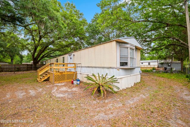 4318 DEERFIELD Circle W, Macclenny, FL 32063