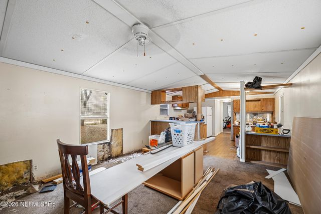 4318 DEERFIELD Circle W, Macclenny, FL 32063