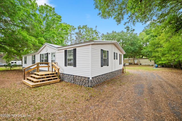 4318 DEERFIELD Circle W, Macclenny, FL 32063