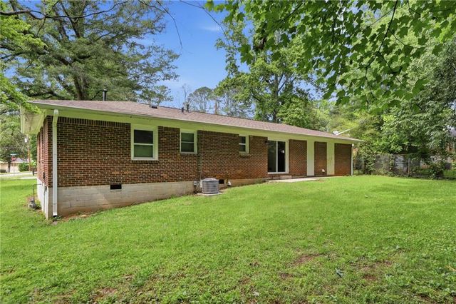2463 Montezuma Circle, Ellenwood, GA 30294