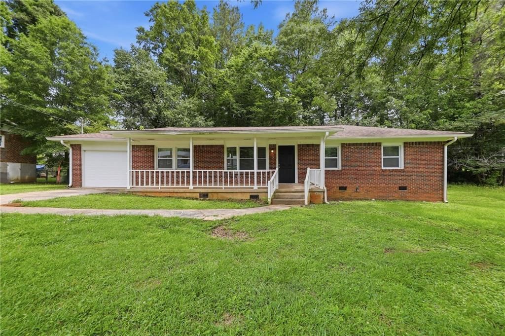 2463 Montezuma Circle, Ellenwood, GA 30294