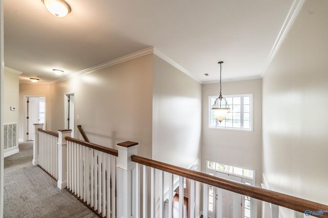 7002 Greystone Lane SE, Owens Cross Roads, AL 35763