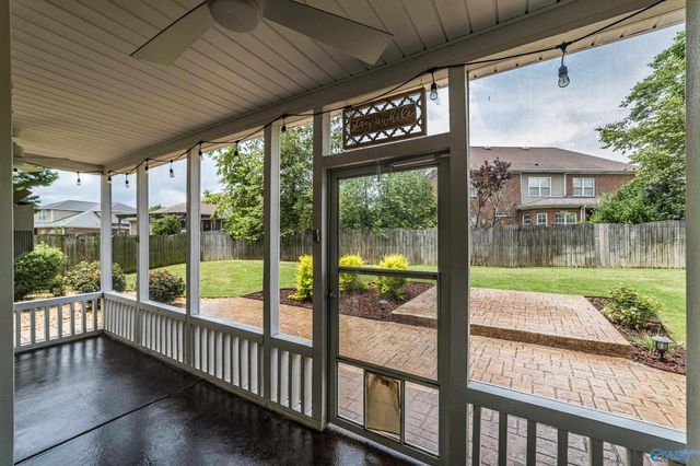 7002 Greystone Lane SE, Owens Cross Roads, AL 35763
