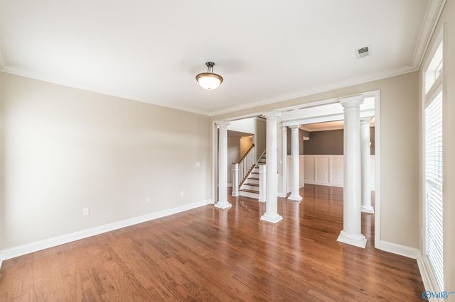 7002 Greystone Lane SE, Owens Cross Roads, AL 35763