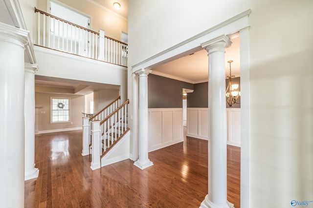 7002 Greystone Lane SE, Owens Cross Roads, AL 35763