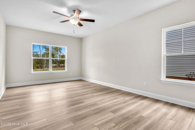 826 Red Sky Drive NE, Winnabow, NC 28479