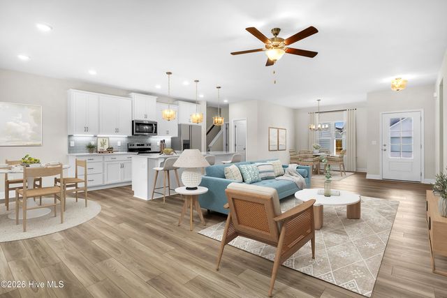 826 Red Sky Drive NE, Winnabow, NC 28479