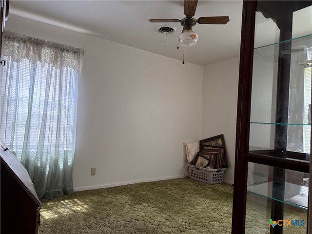 411 Cardinal Avenue, Killeen, TX 76541