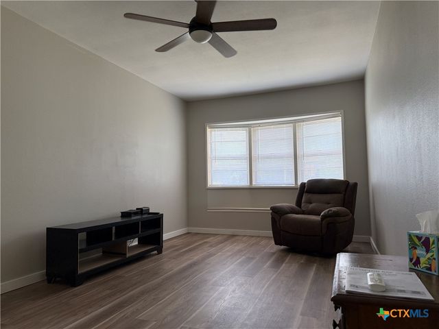 411 Cardinal Avenue, Killeen, TX 76541