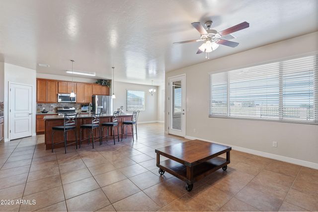 6592 E SADDLEHORN Circle, Hereford, AZ 85615
