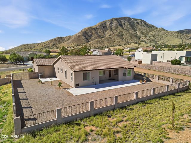 6592 E SADDLEHORN Circle, Hereford, AZ 85615