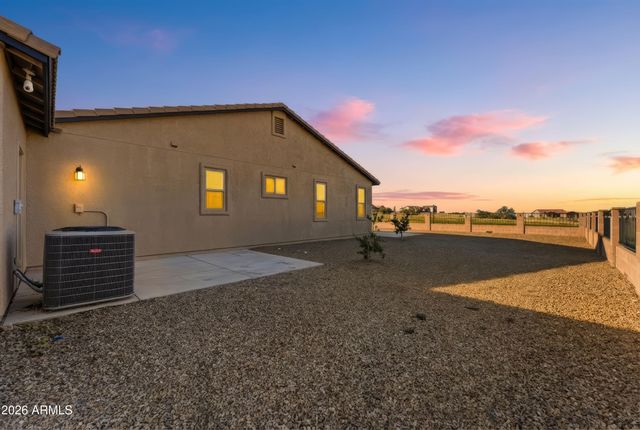 6592 E SADDLEHORN Circle, Hereford, AZ 85615