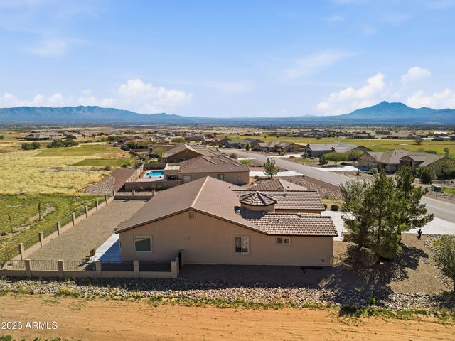 6592 E SADDLEHORN Circle, Hereford, AZ 85615