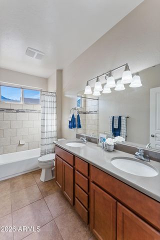 6592 E SADDLEHORN Circle, Hereford, AZ 85615