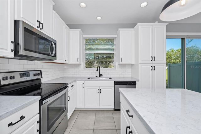 3665 BRIGHTON PARK CIRCLE, Orlando, FL 32812