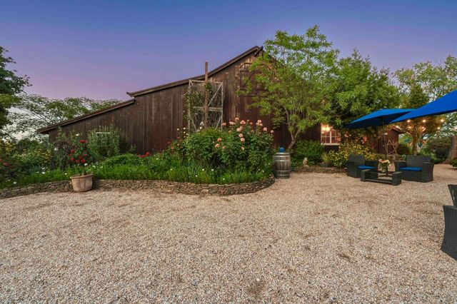 10120 Shenandoah Rd, Plymouth, CA 95669