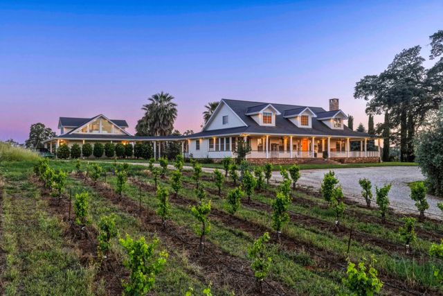 10120 Shenandoah Rd, Plymouth, CA 95669