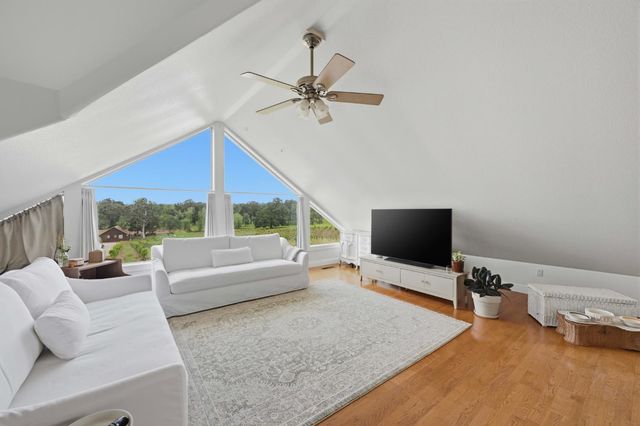 10120 Shenandoah Rd, Plymouth, CA 95669