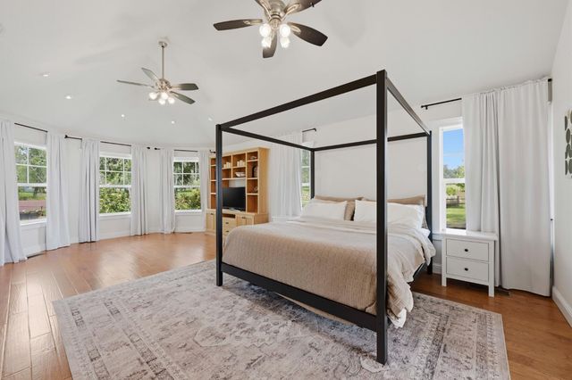 10120 Shenandoah Rd, Plymouth, CA 95669