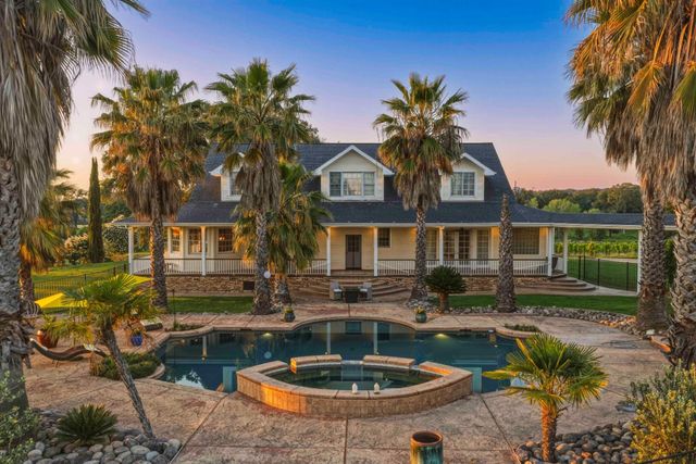 10120 Shenandoah Rd, Plymouth, CA 95669