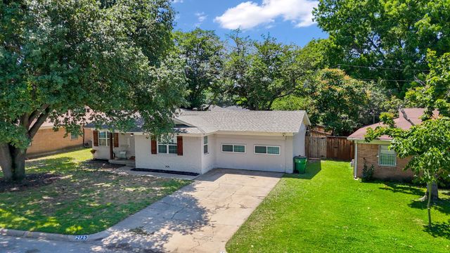 2125 Elton Road, Haltom City, TX 76117